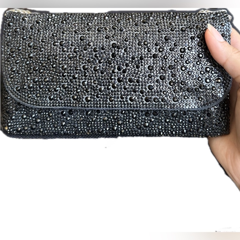Elegant Black Beaded Clutch